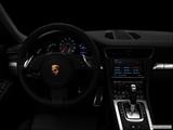  Centered wide dash shot photo